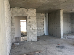 דירה 74.7 מ"ר - שריף חימשיאשווילי, בטומי, גאורגיה