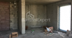 דירה 74.7 מ"ר - שריף חימשיאשווילי, Batumi, גאורגיה