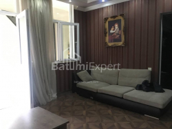 דירה 160 מ"ר - זוראבה גורגילדזה, בטומי, גאורגיה