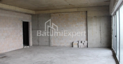 דירה 75.75 מ"ר - לך ומריה קצ'ינסקי, Batumi, גאורגיה